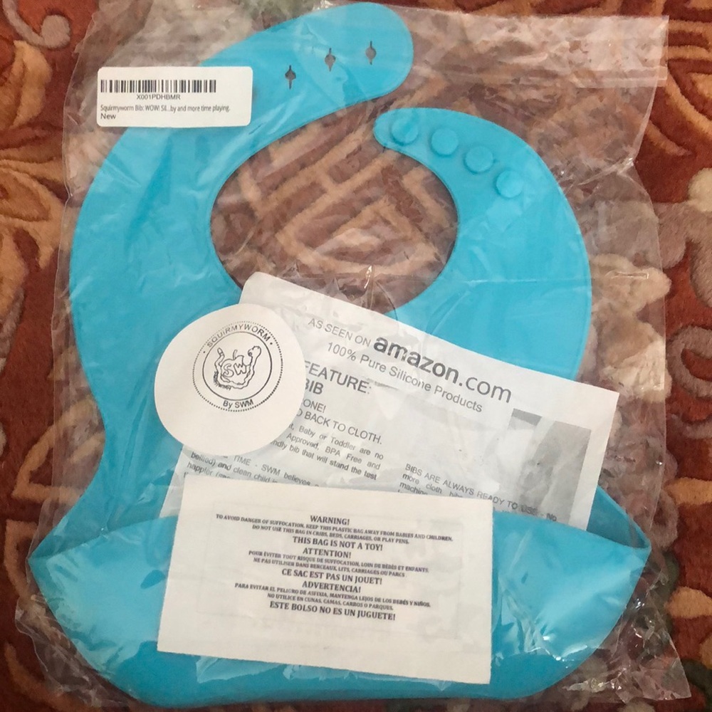 Brand new silicon bibs